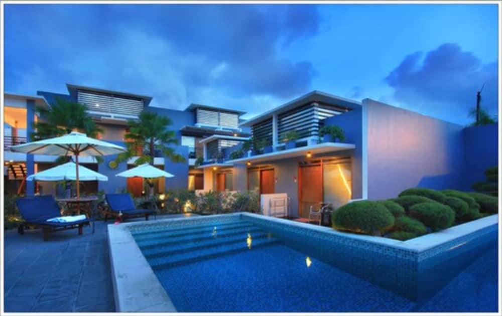 Готель The Harmony Seminyak Екстер'єр фото